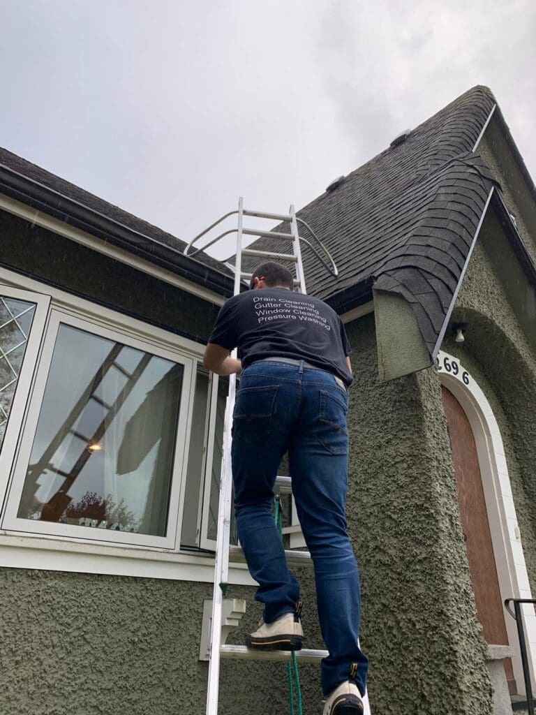 gutter cleaning vancouver