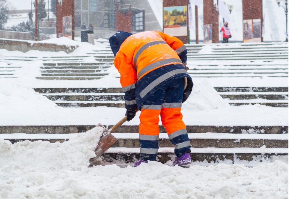 snow removal services in chilliwack home