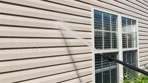 house siding cleaning service