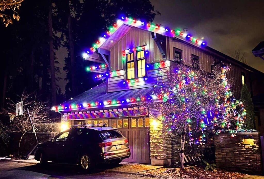 Christmas Lights Hanging Vancouver